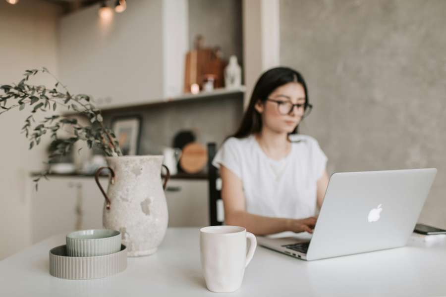 Combining the living space and workspace