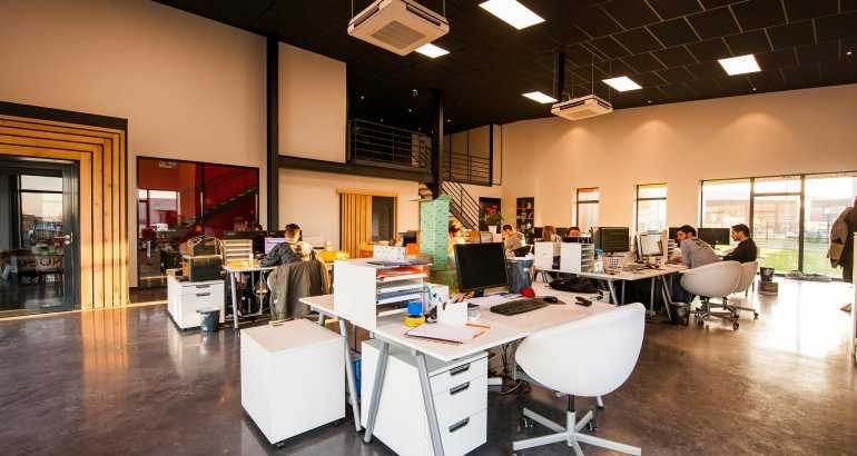The office real estate market in Milan and Rome