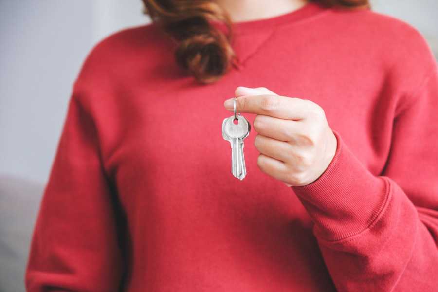What should be done in case a tenant fails to make rent payments