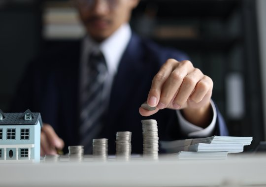 Italy is attracting international investors.