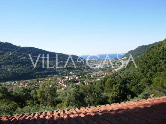 Villa with a sea view and a fruit garden in Kamposso