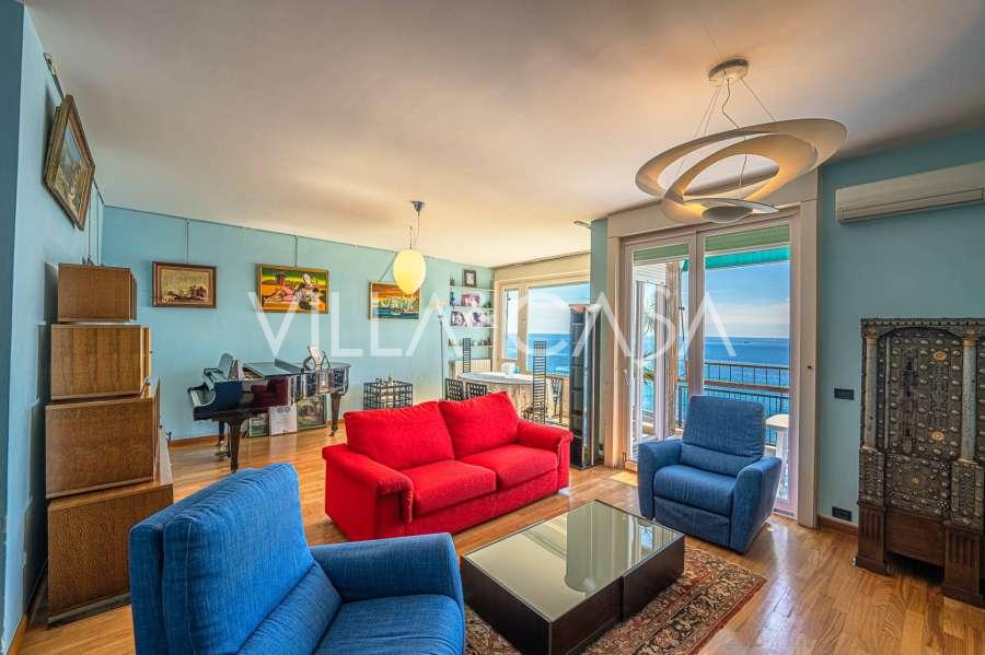 Two-story apartment with a sea view in Sanremo.