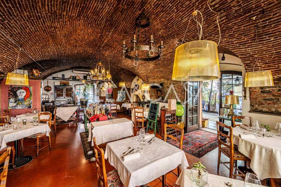 Restaurant by the sea in Bordighera - for sale