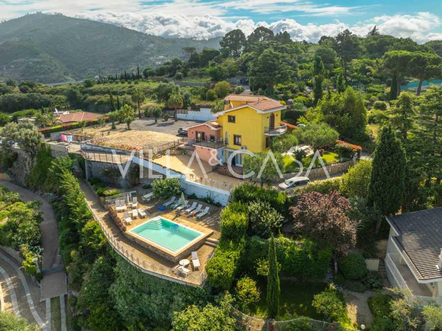 House in Bordighera with a panoramic view of Monaco