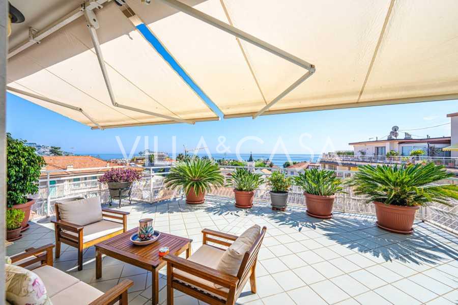 Penthouse 125 m2 in Sanremo.