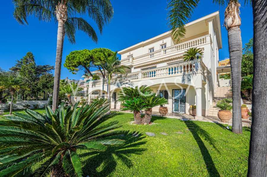 Villa by the sea in Sanremo