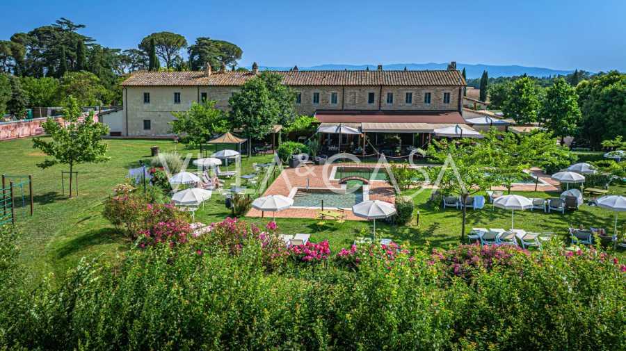 Elite estate in the historic center of Umbria