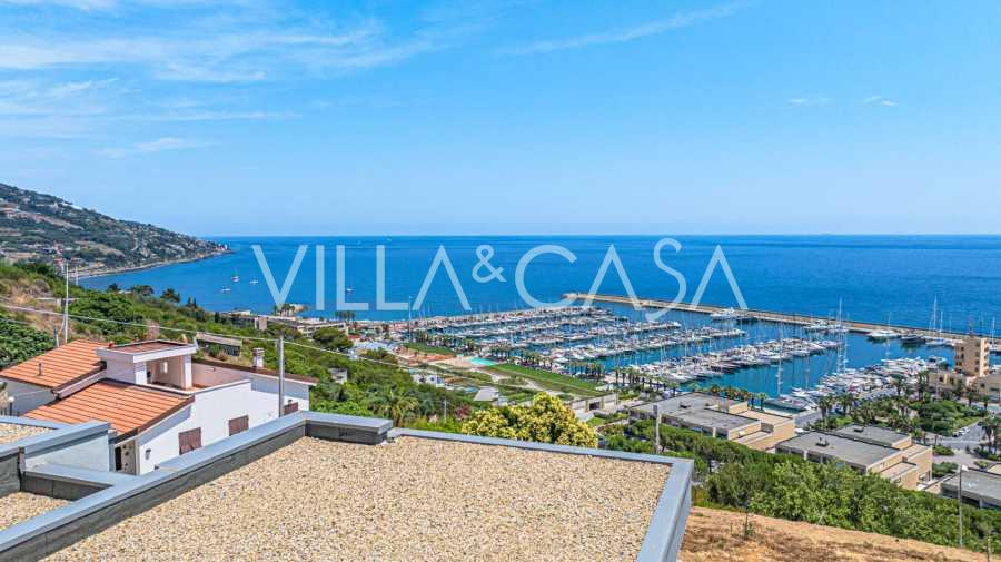 Modern villa in Santo Stefano al Mare