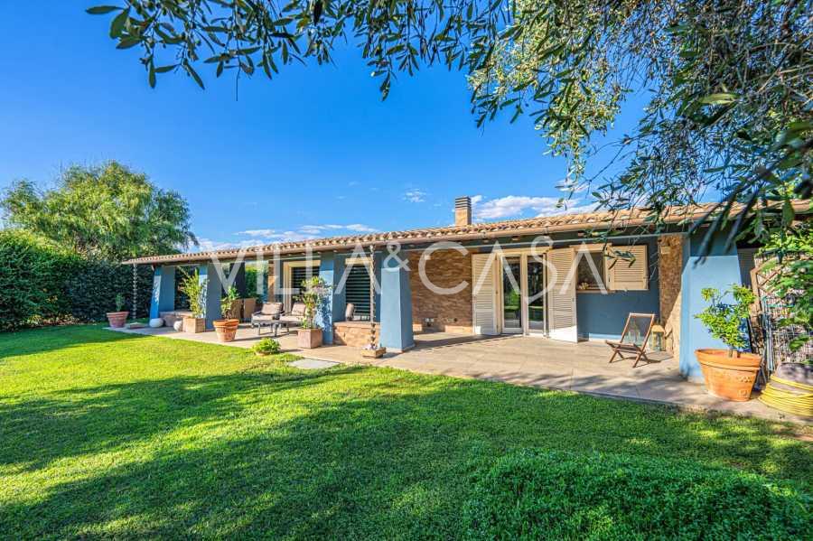 New villa by the sea for sale in Pescia Romana