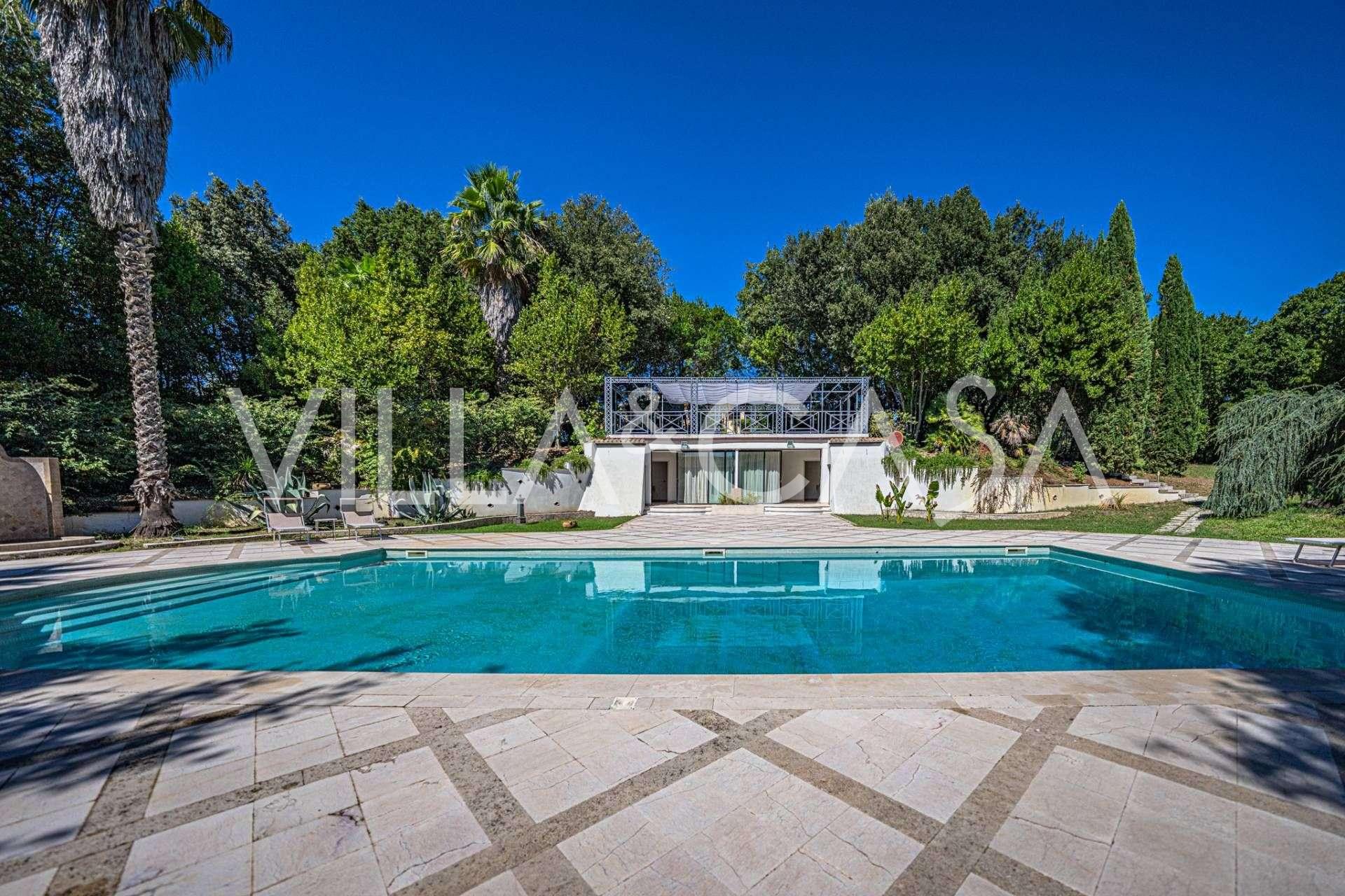 Elite country estate near Rome