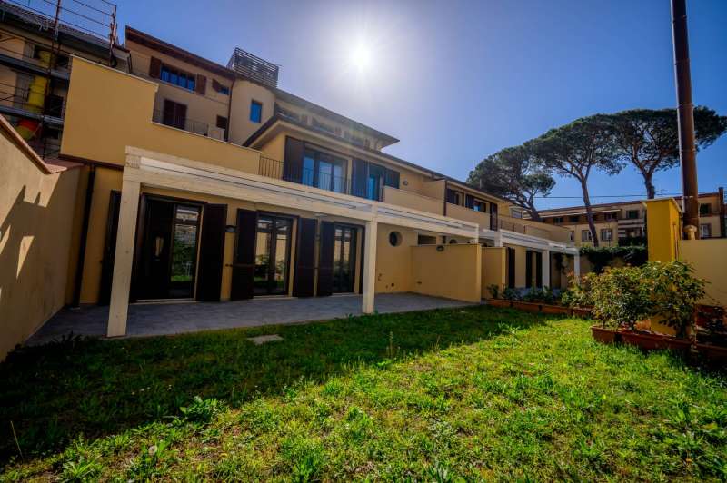 Two-story townhouse in Montecatini Terme