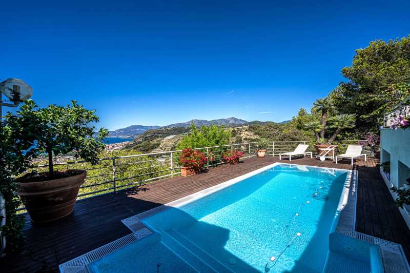 Villa with panoramic view of Monaco in Bordighera