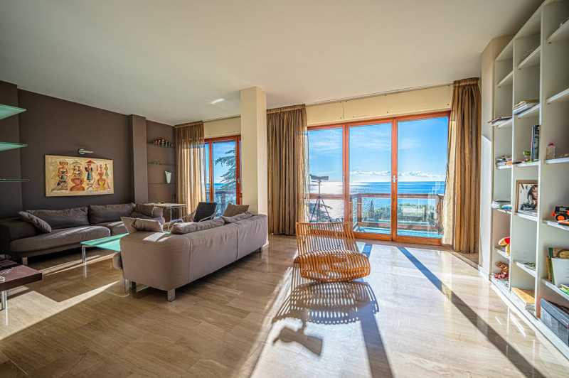 Apartment with sea view in Sanremo
