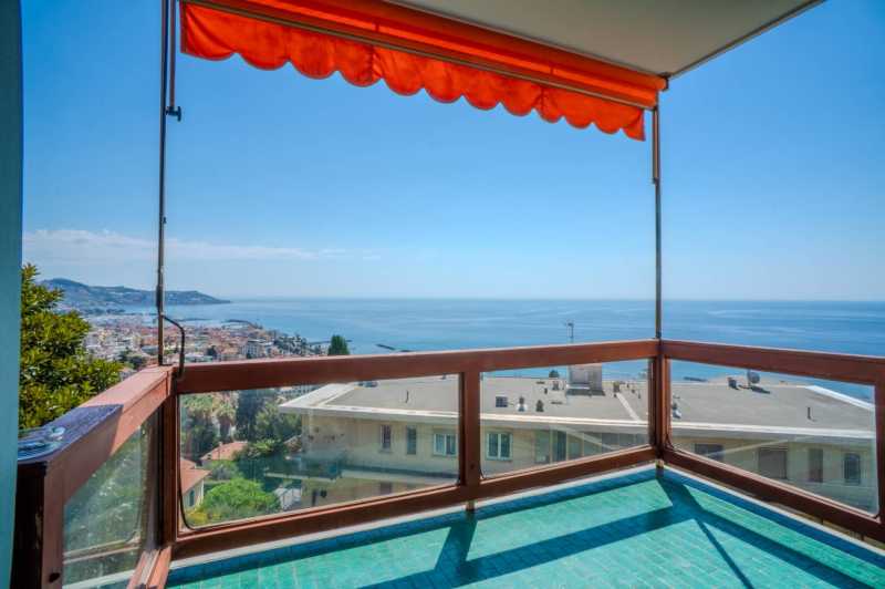 Luxury apartments with sea views in Sanremo
