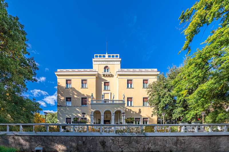 Luxury hotel near Spoleto, Umbria