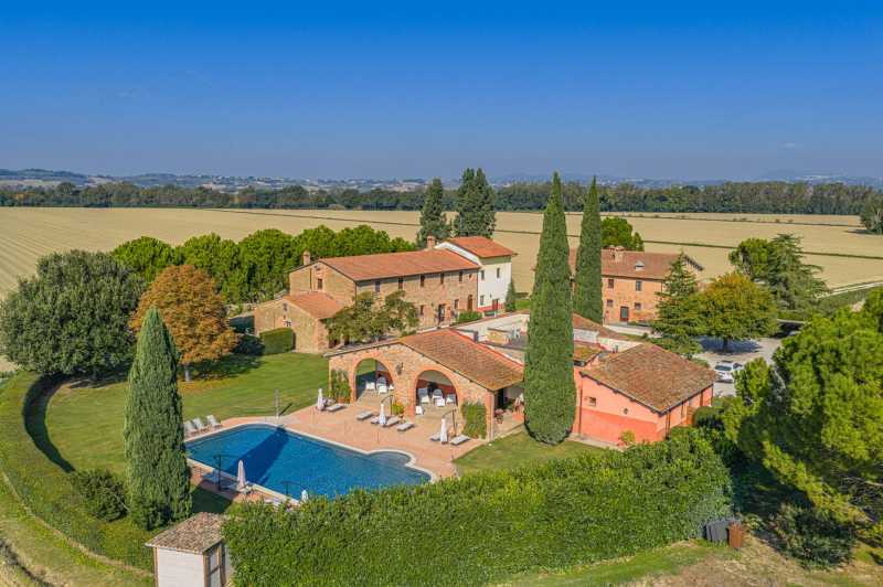 Luxury agritourism for sale in Perugia, Umbria