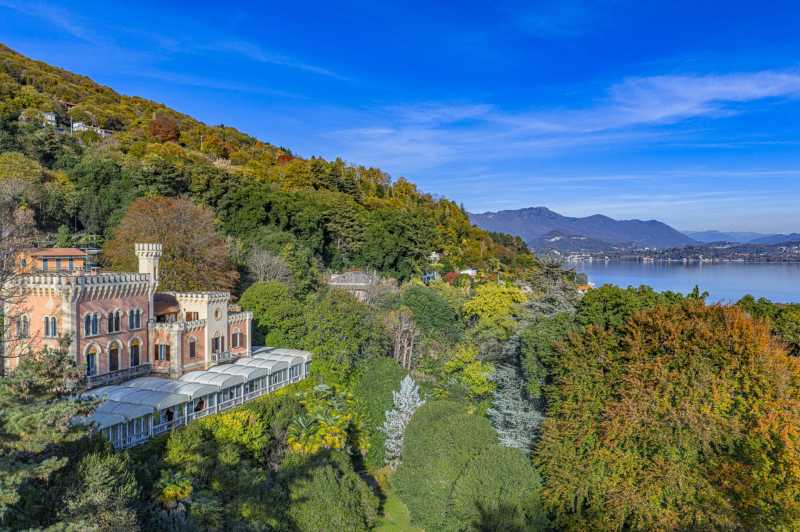 Historic luxury villa on Lake Maggiore