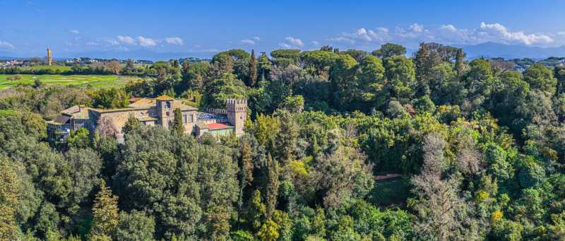 Villa for rent in an elite area of Rome