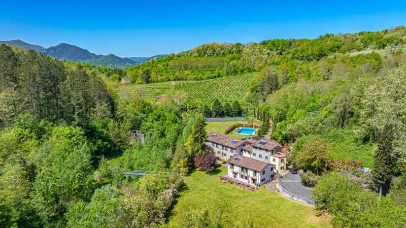 Luxury agritourism for sale in Tuscany, Massa