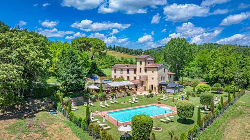 Stunning historic estate for sale near San Gimignano