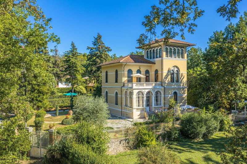 For sale: Elite estate in Tuscany, Lucca