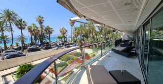 Cannes Apartment 320 m2 by the sea at Croisette Beach