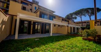 Two-story house in Montecatini Terme