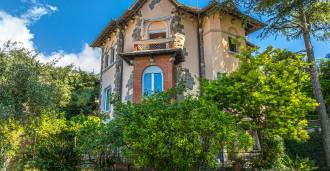 Villa for sale in San Remo