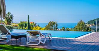 Modern villa with sea view in Bordighera