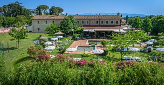 Elite estate in the historic center of Umbria