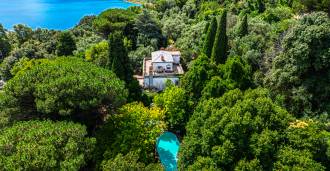Elite villa in Castel Gandolfo by Lake Albano