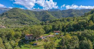 Luxury villa in Bagno, Tuscany, for sale