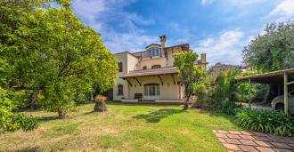 Villa by the sea in Bordighera for sale