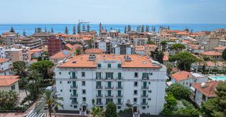 Three-room apartment for rent in Bordighera