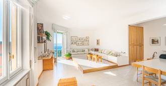Apartment by the sea in Sanremo, luxurious option for sale